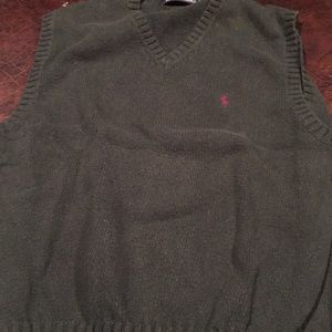 Sleeve less V-Neck Sweater.